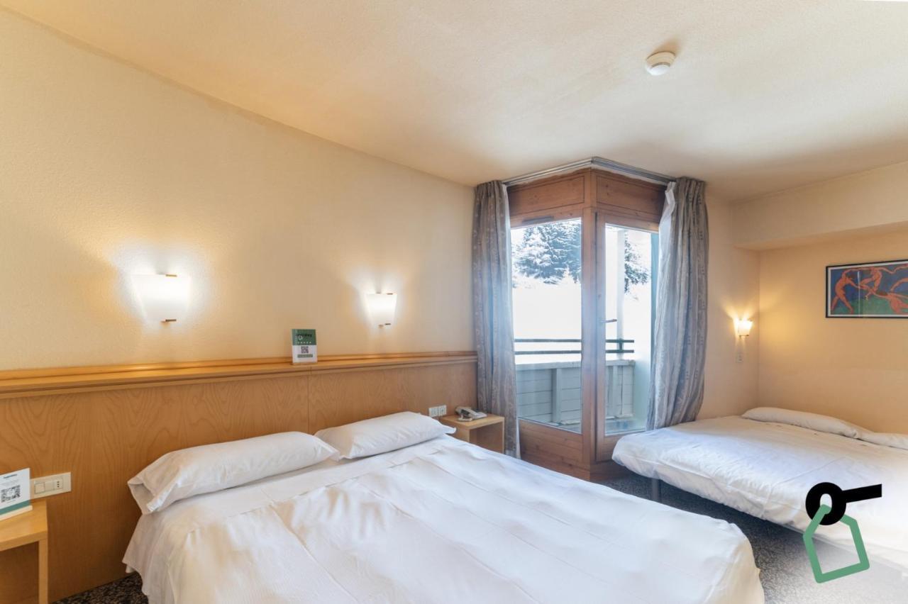 Hotiday Hotel Colle Sestriere Kültér fotó