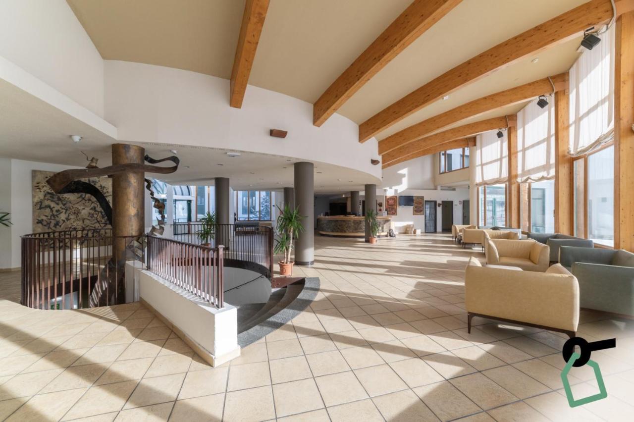 Hotiday Hotel Colle Sestriere Kültér fotó